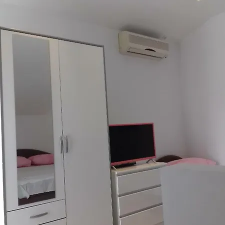 Apartment Apartman Nena *
