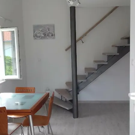 Apartman Nena Apartment